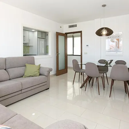 Fantastico Apartamento En El Centro De Estepona Con Parking Privado Διαμέρισμα