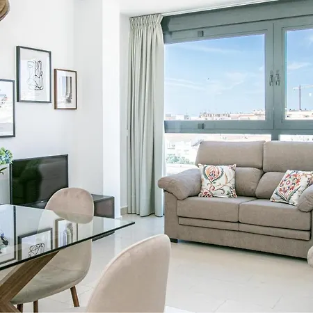 Fantastico Apartamento En El Centro De Estepona Con Parking Privado Διαμέρισμα *
