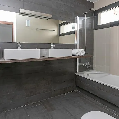 Διαμέρισμα Fantastico Apartamento En El Centro De Estepona Con Parking Privado Εστεπόνα